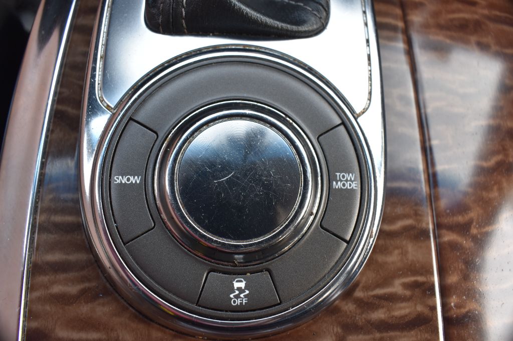 Nissan Armada photo 27