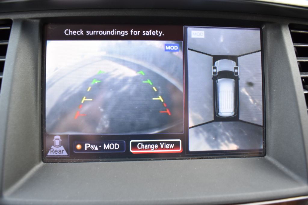 Nissan Armada photo 23