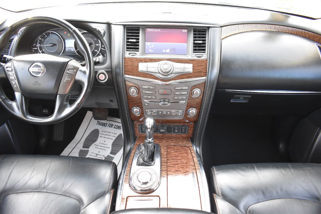 Nissan Armada photo 15
