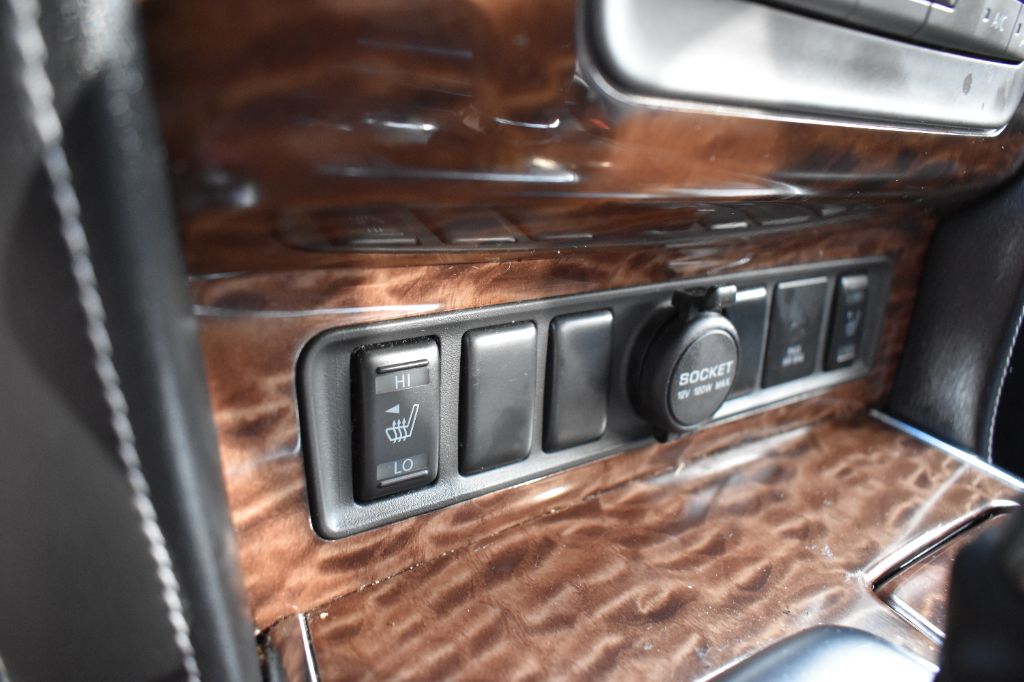Nissan Armada photo 26