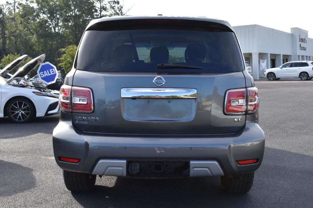 Nissan Armada photo 6