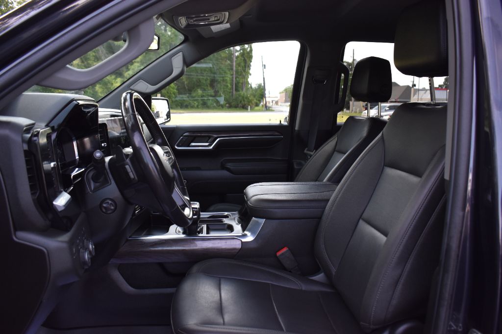 2023 Chevrolet Silverado 1500 LTZ - Photo 9