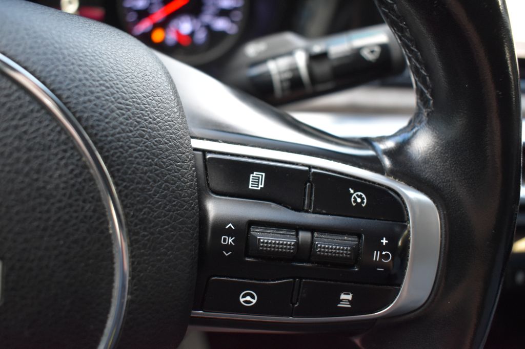 Kia K5 photo 20