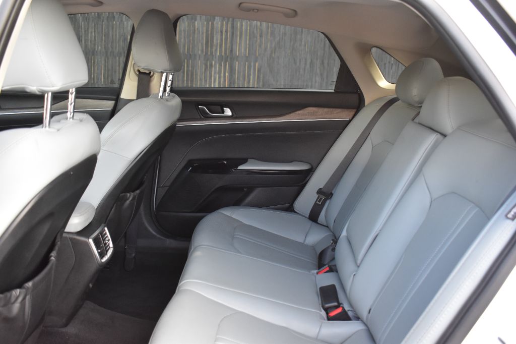 Kia K5 photo 10