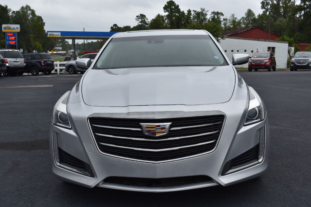 Cadillac CTS photo 2