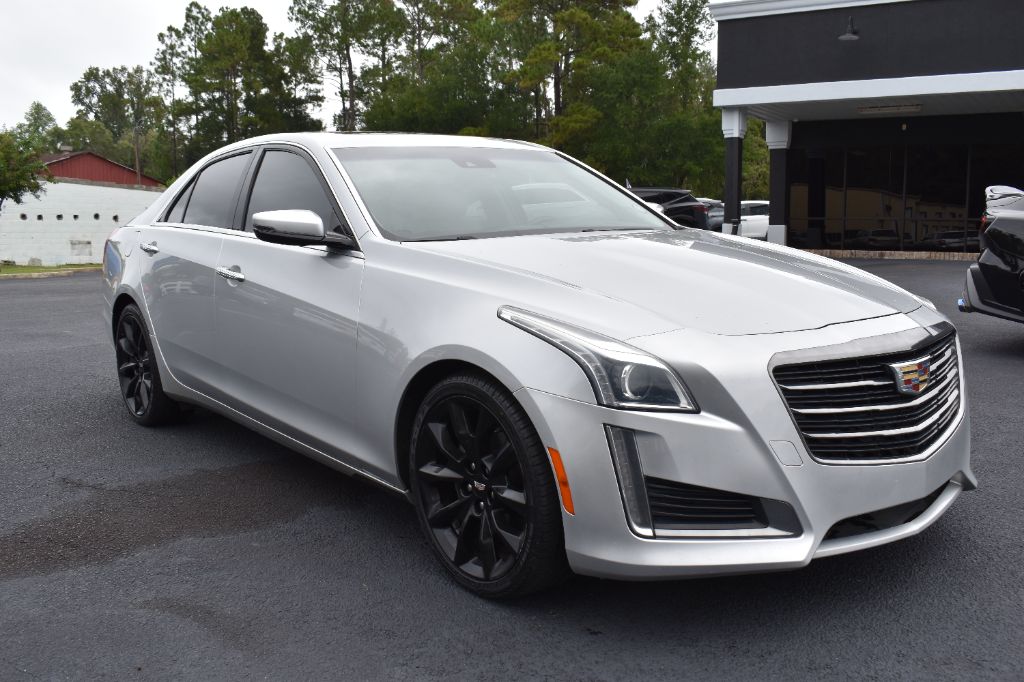 Cadillac CTS photo 3