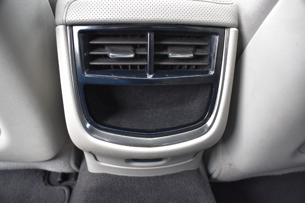 Cadillac CTS photo 13