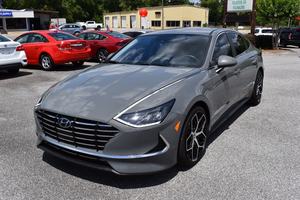 2021 Hyundai Sonata SE's photo