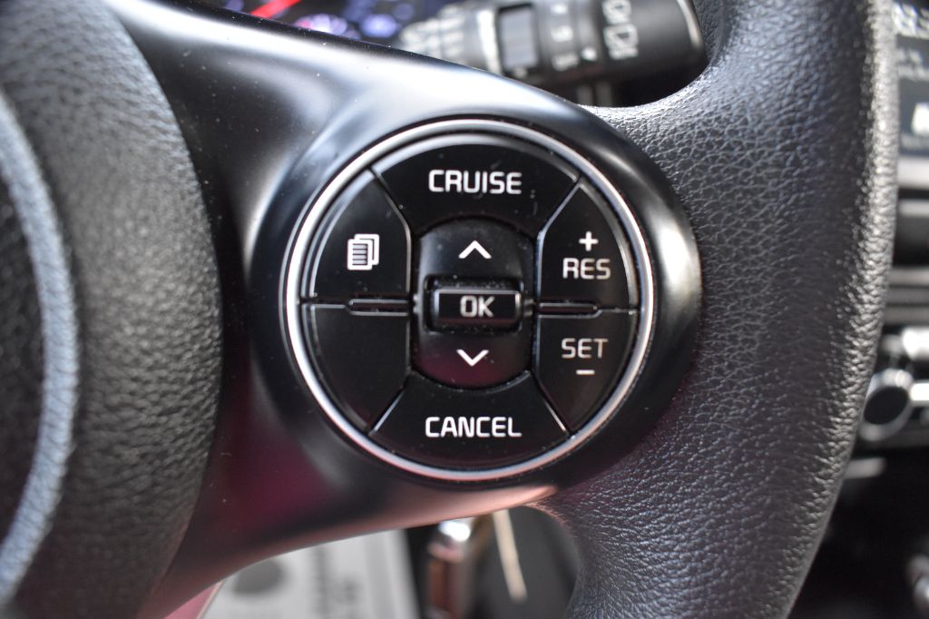 Kia Soul photo 17