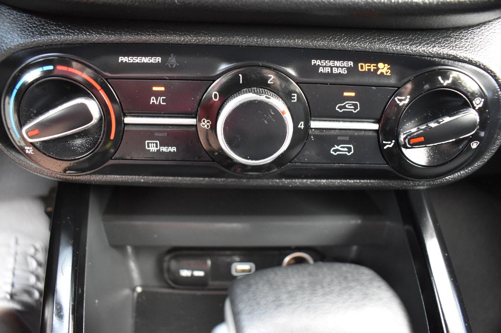 Kia Soul photo 16