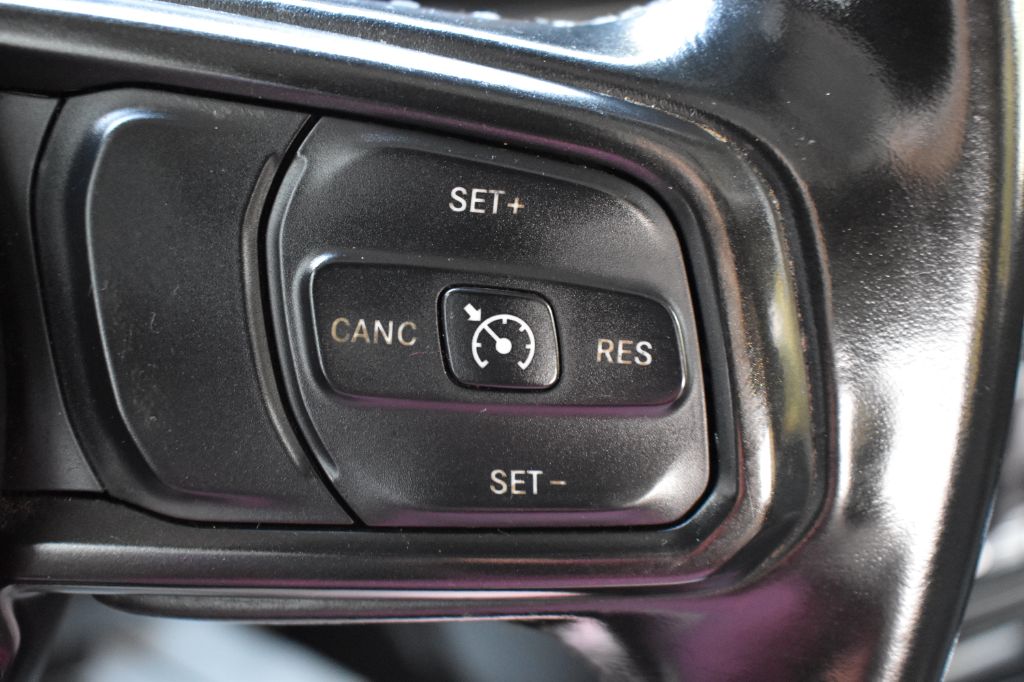 Jeep Gladiator photo 22