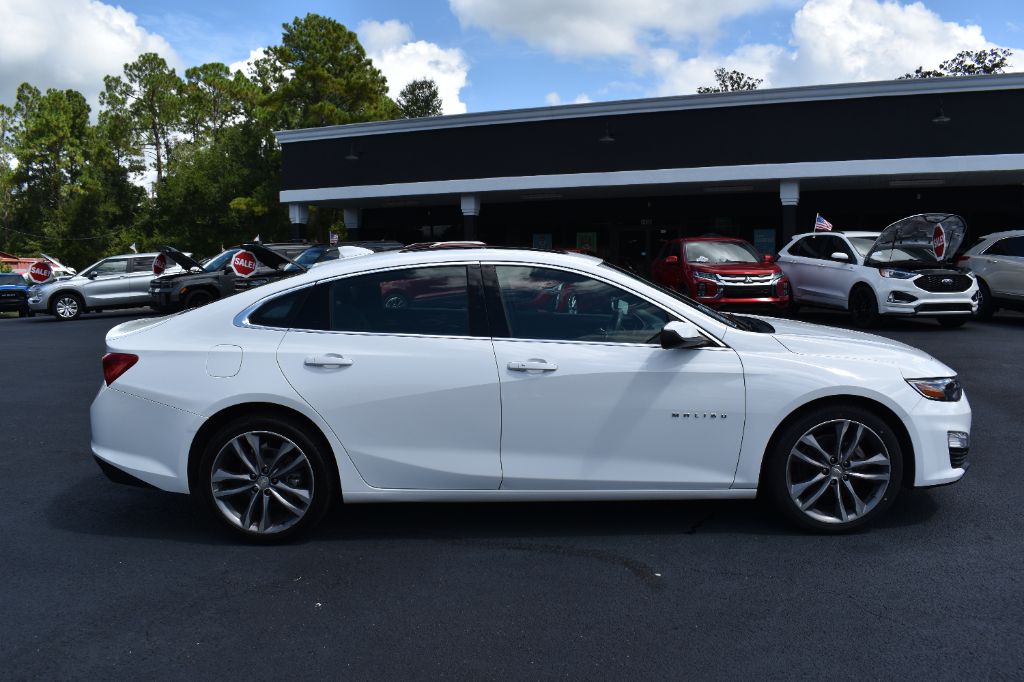 Chevrolet Malibu photo 4