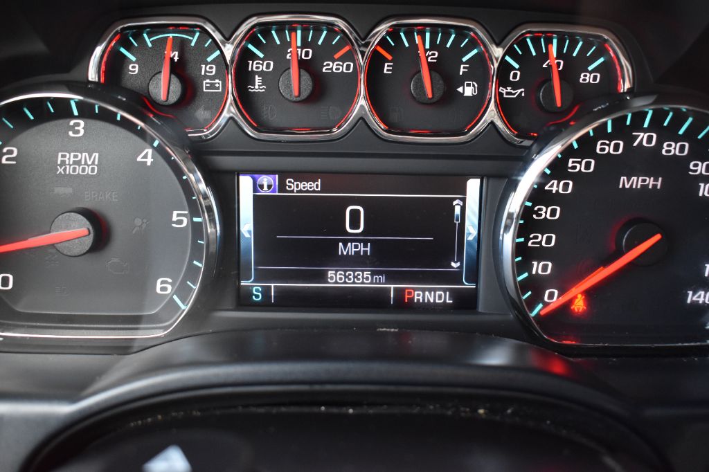 Chevrolet Silverado photo 15