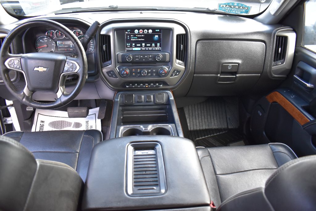 Chevrolet Silverado photo 12