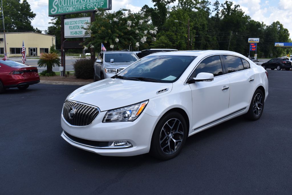 2016 Buick LaCrosse LacrosseSport Touring's photo
