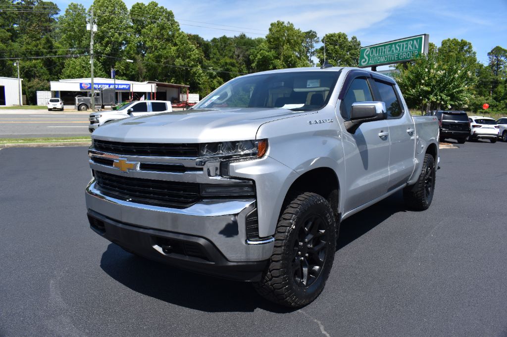2020 Chevrolet Silverado 1500 LT 4X4 Crew Cab Short Box's photo