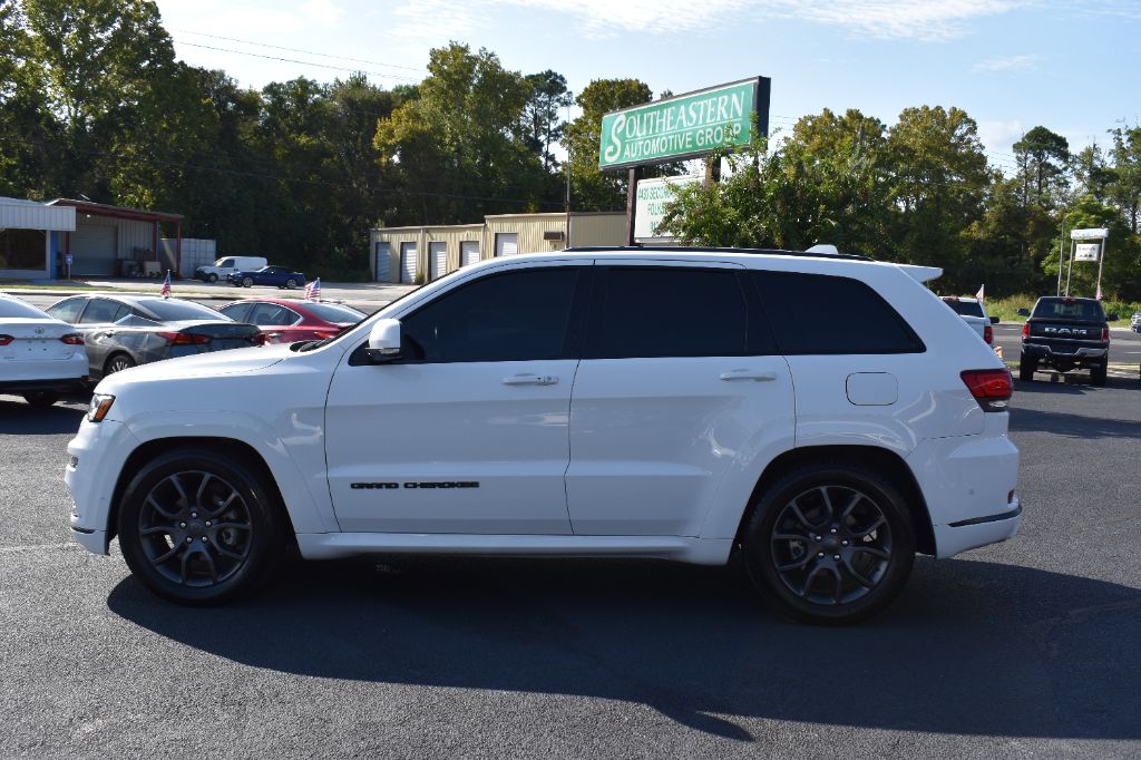 Jeep Grand Cherokee photo 8