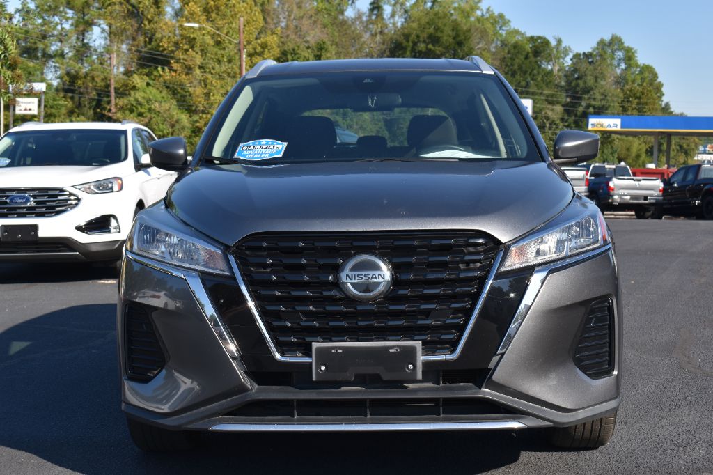 Nissan Kicks photo 2