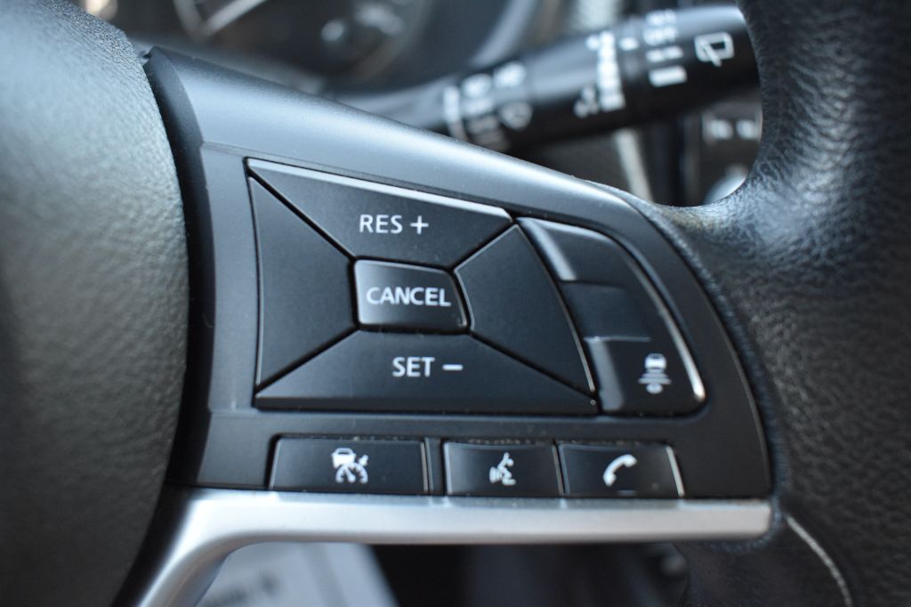 Nissan Kicks photo 18