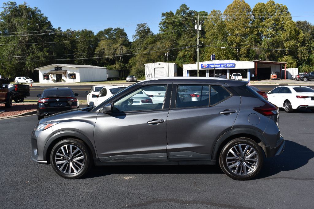Nissan Kicks photo 8