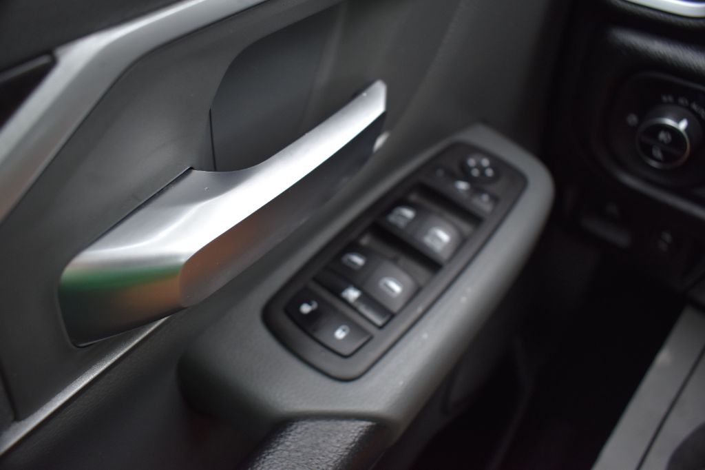 Ram 1500 photo 14