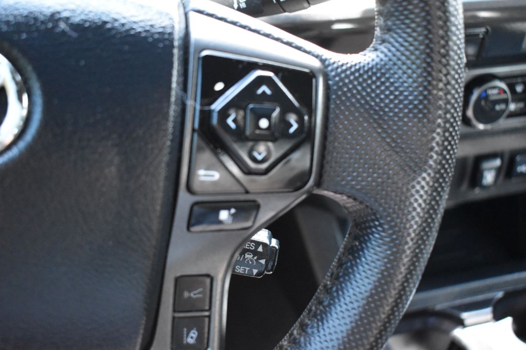2023 Toyota Tacoma TRD Off Road - Photo 19