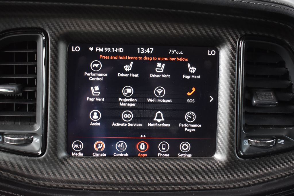 Dodge Challenger photo 16