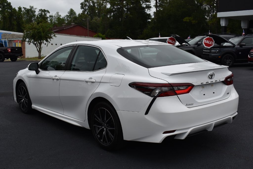 Toyota Camry photo 7