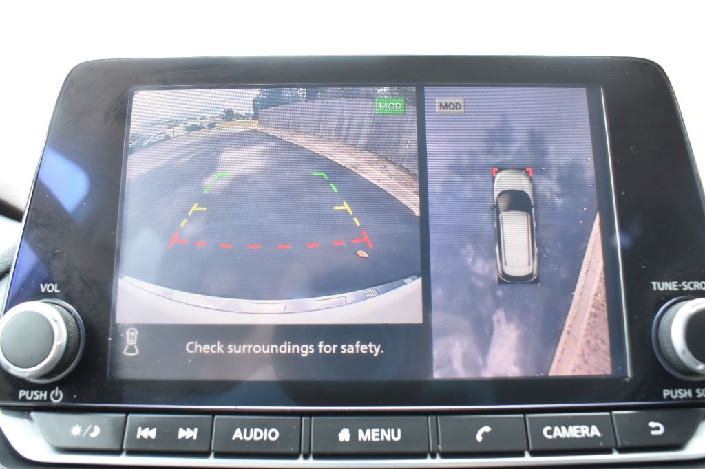 Nissan Rogue photo 16