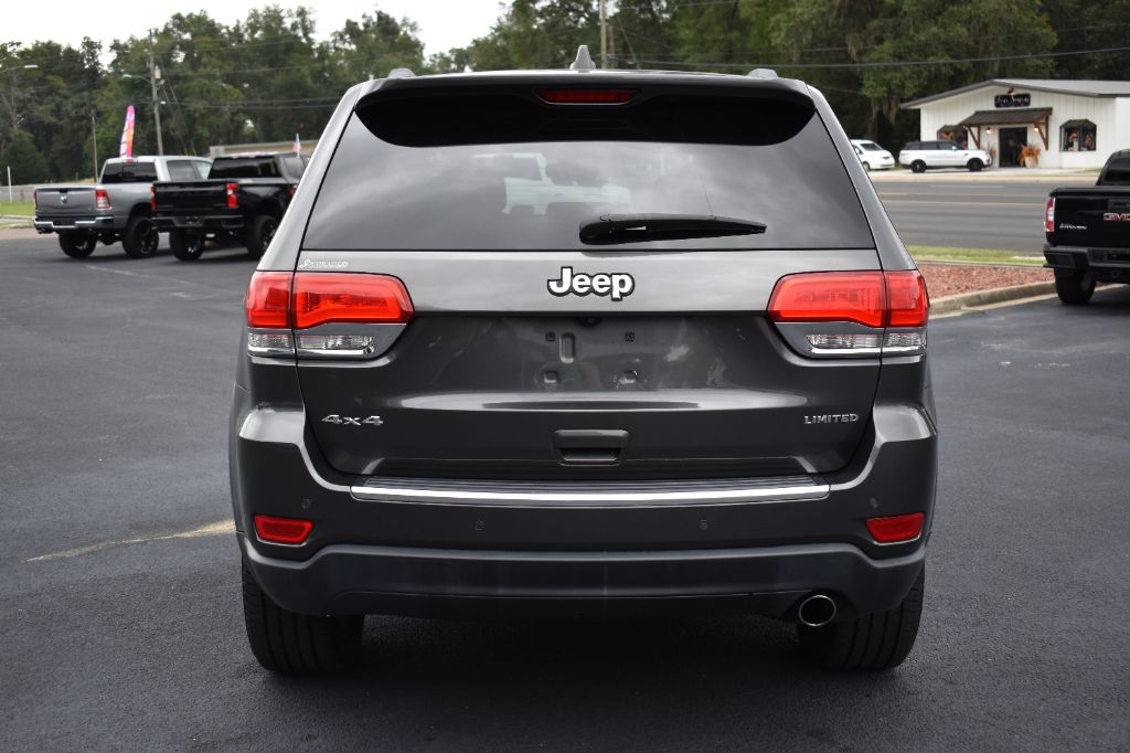 Jeep Grand Cherokee photo 6