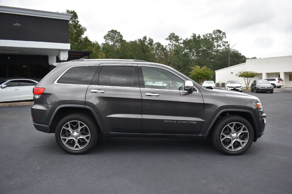 Jeep Grand Cherokee photo 4