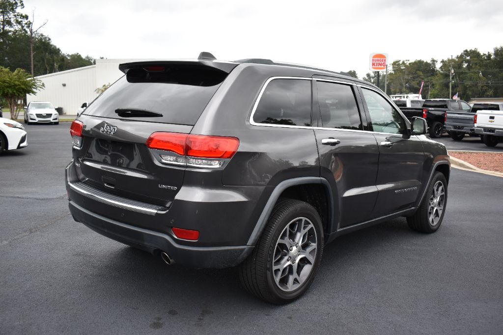 Jeep Grand Cherokee photo 5
