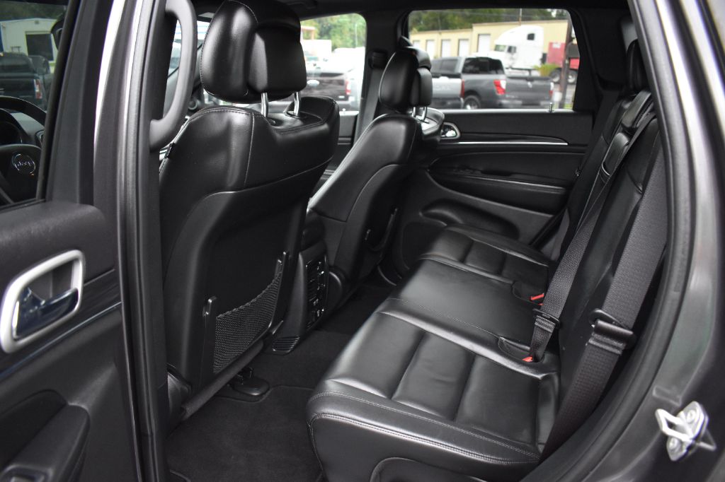 Jeep Grand Cherokee photo 10