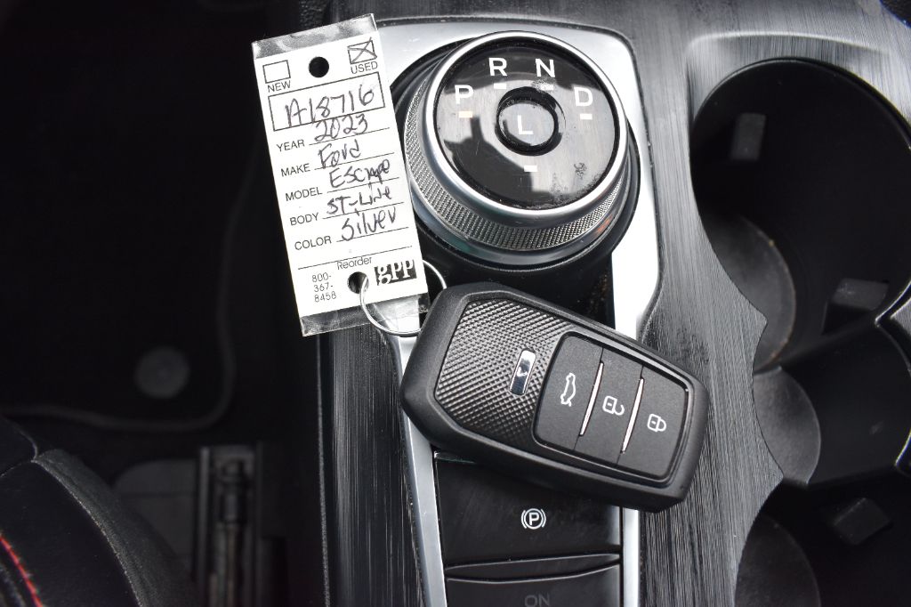 Ford Escape photo 22