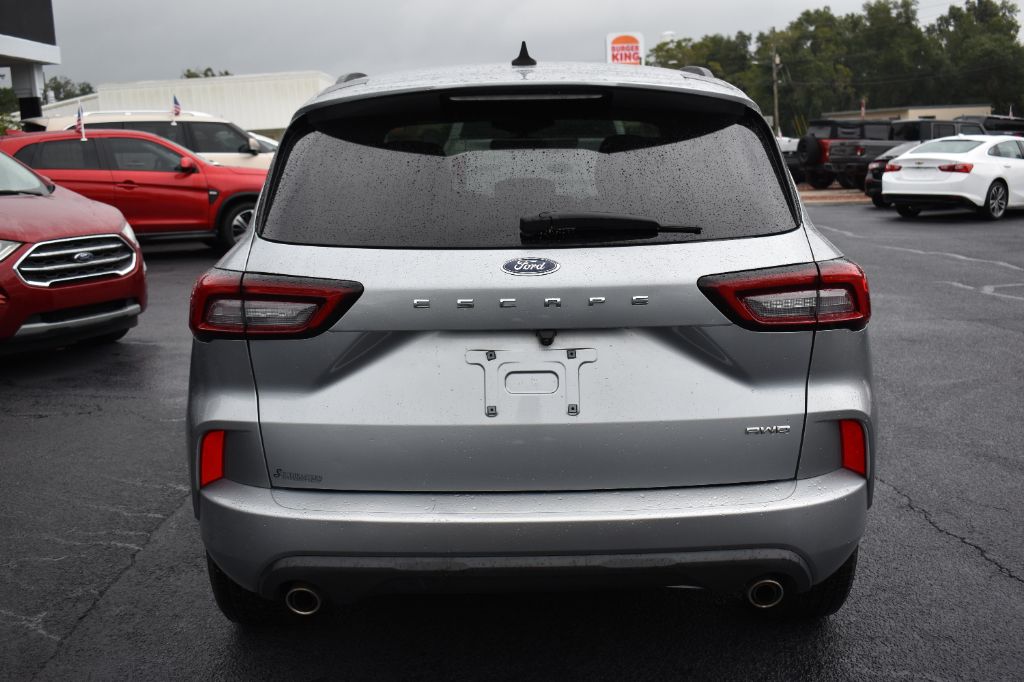 Ford Escape photo 6