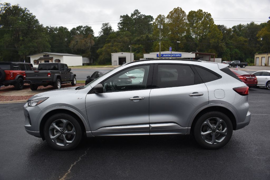 Ford Escape photo 8