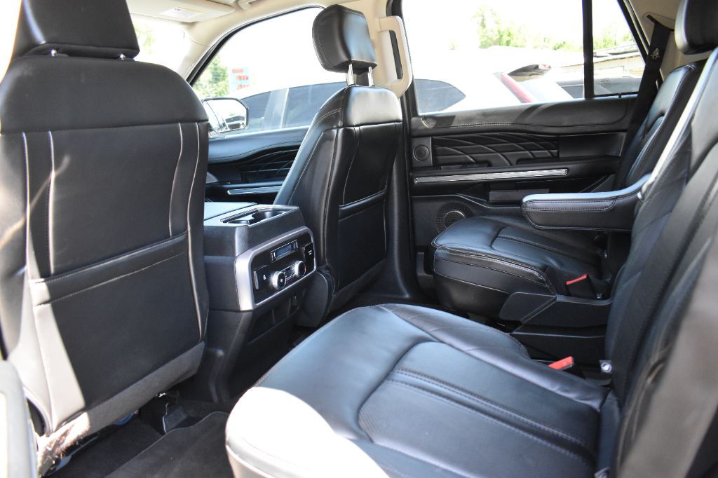 2020 Ford Expedition Platinum - Photo 10