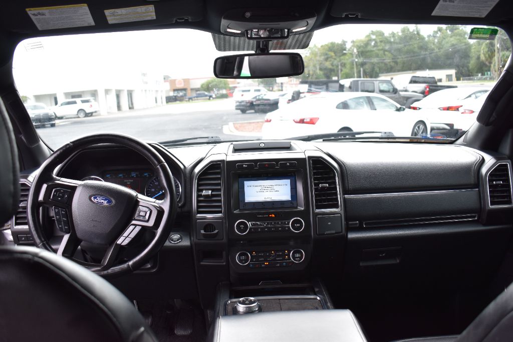 Ford Expedition photo 10