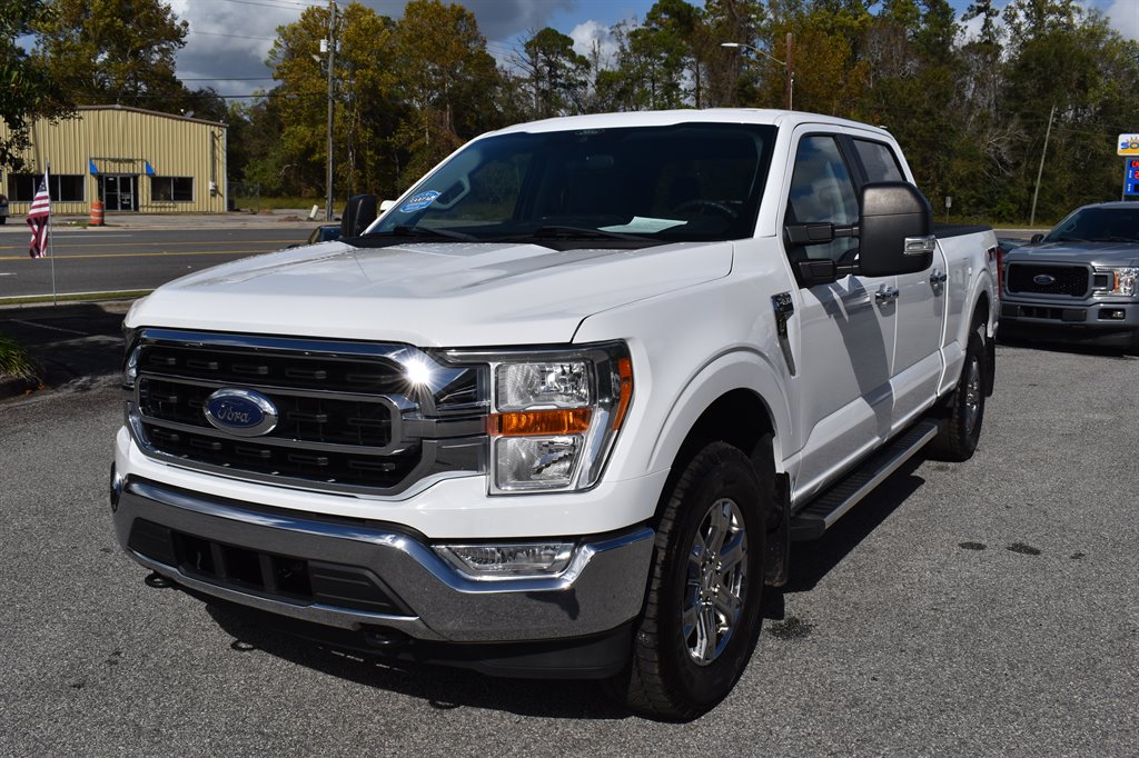 2022 Ford F-150 XLT's photo