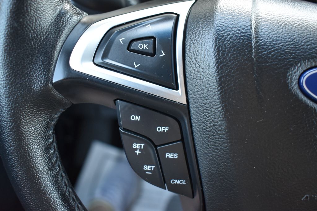Ford Edge photo 19