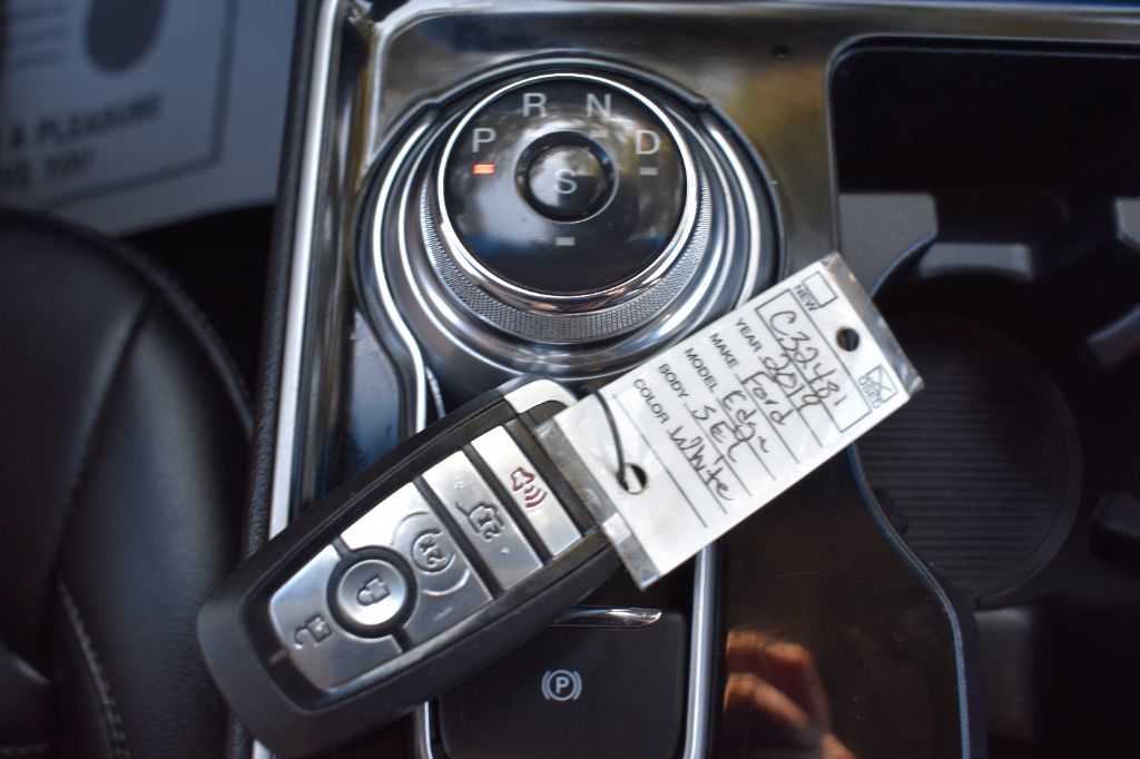 Ford Edge photo 20