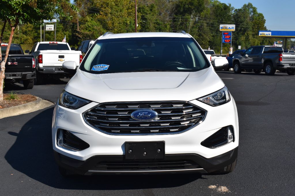 Ford Edge photo 2