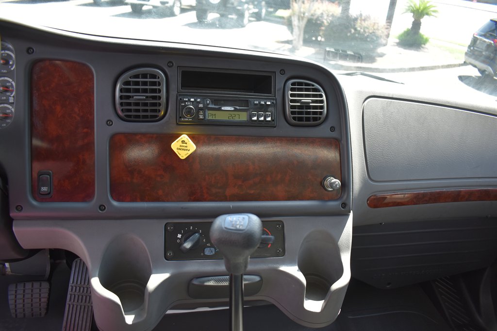 Freightliner M2 photo 19