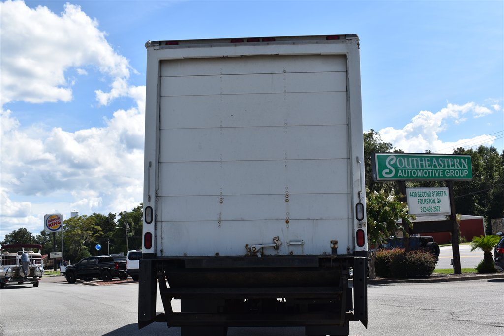 Freightliner M2 photo 6