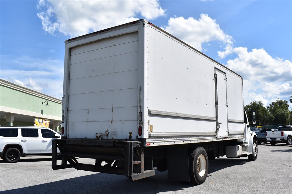 Freightliner M2 photo 5