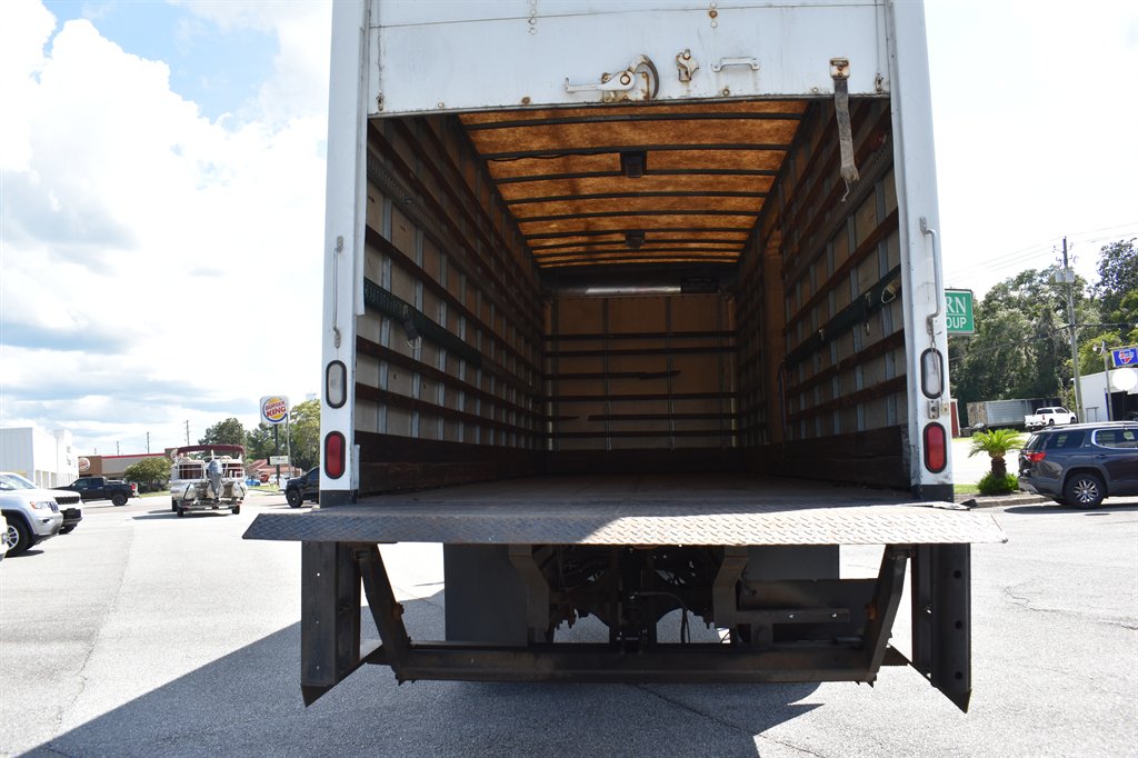 Freightliner M2 photo 14