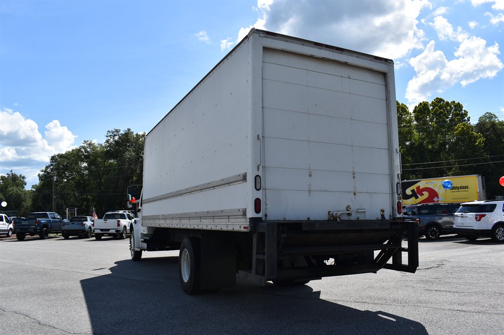 Freightliner M2 photo 7