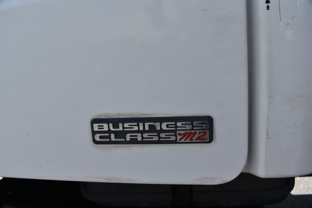 Freightliner M2 photo 23