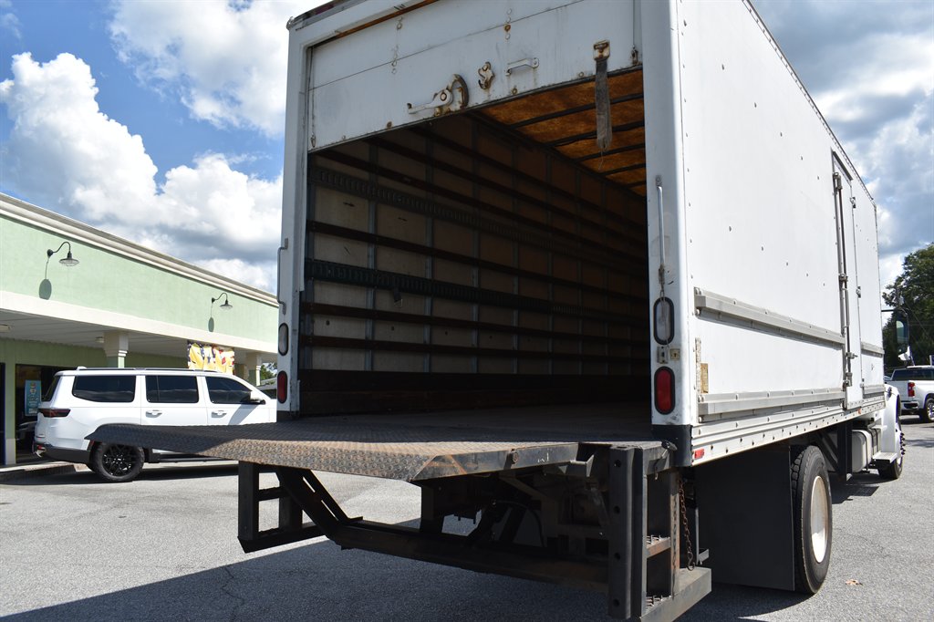 Freightliner M2 photo 15